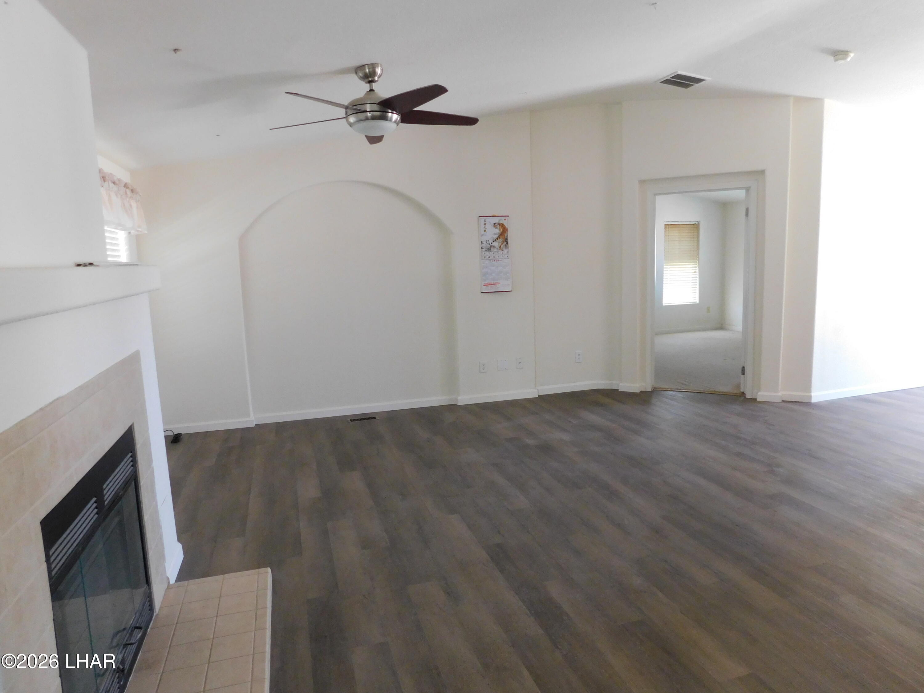 655 West Cowell Street Quartzsite, AZ 85346 - Photo 8 of 37 DSCN9132