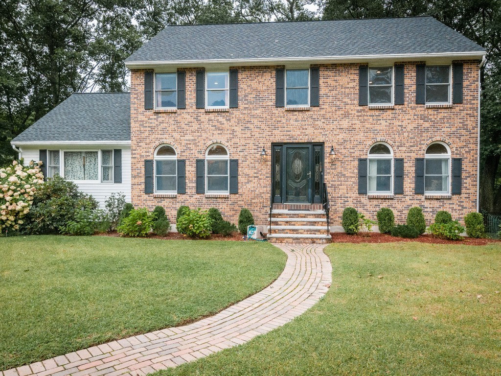 135 North Branch Road Concord, MA 01742 - Photo 1 of 30