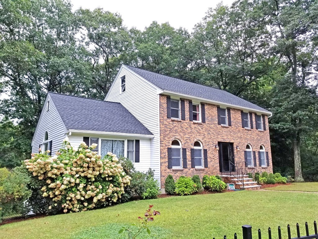 135 North Branch Road Concord, MA 01742 - Photo 2 of 30