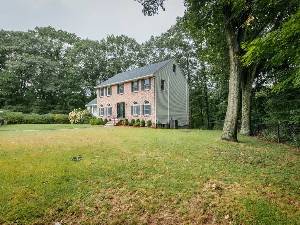 135 North Branch Road Concord, MA 01742 - Photo 3 of 30