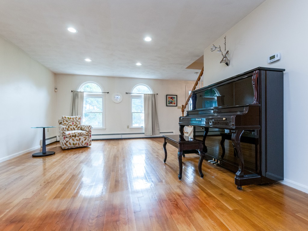 135 North Branch Road Concord, MA 01742 - Photo 5 of 30