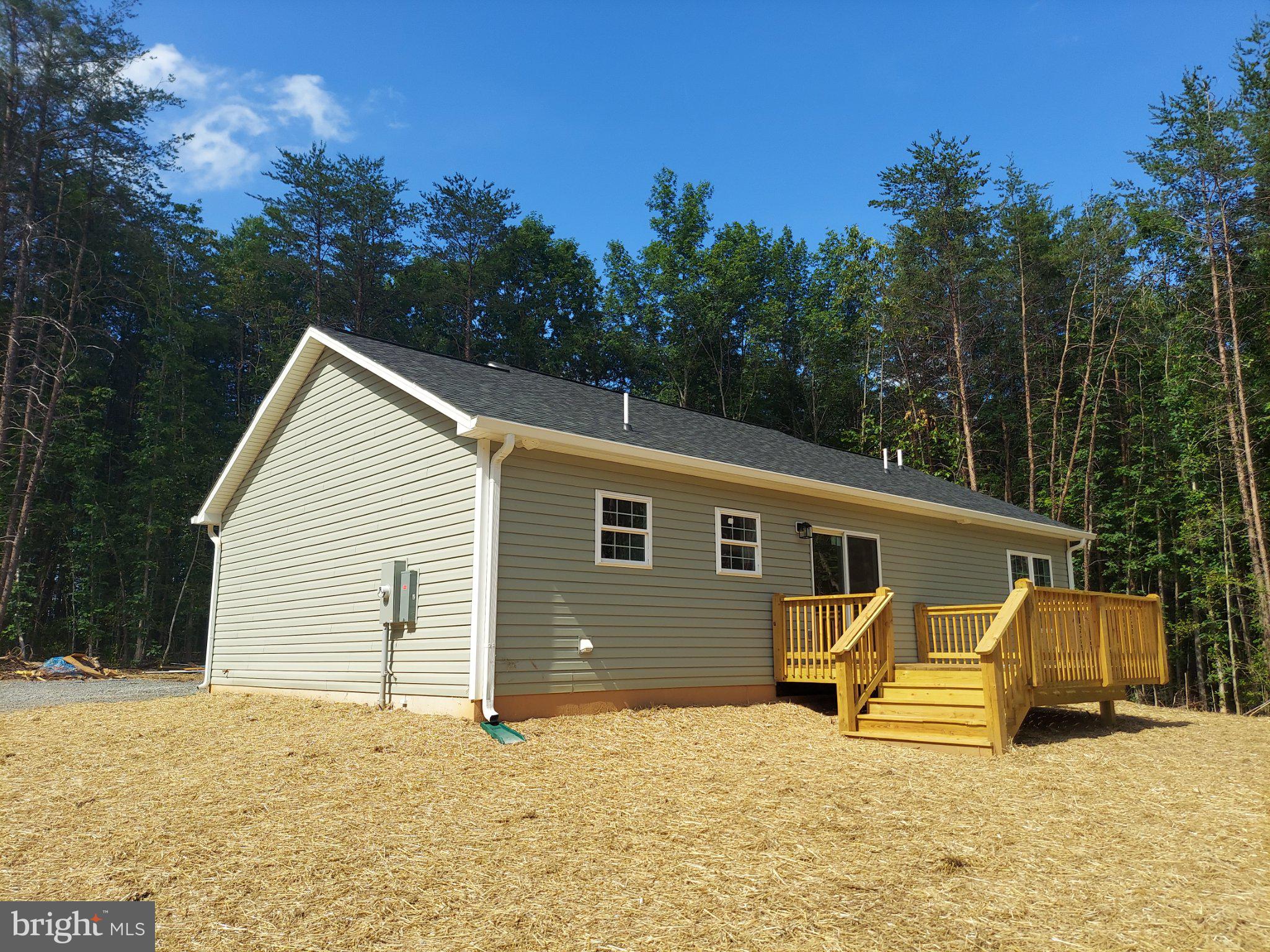 28150 Tatum Road Unionville, VA 22567 - Photo 2 of 28 Charming home nestled in nature's embrace.