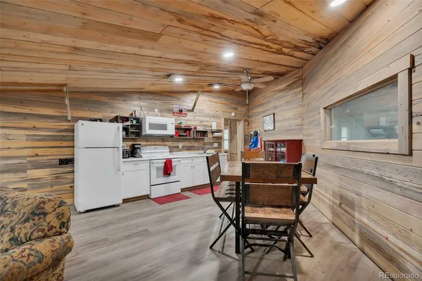 $2,500,000 | 27115 County Road 13, Elizabeth, CO 80107