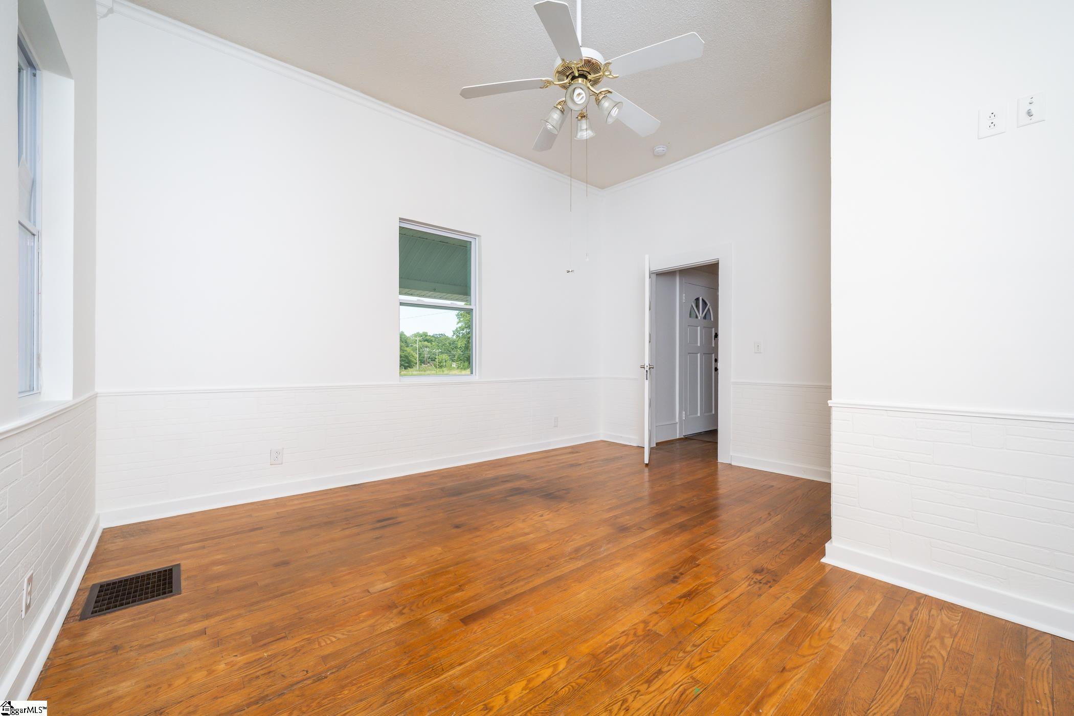 119 Simmons Street Anderson, SC 29625 - Photo 13 of 35