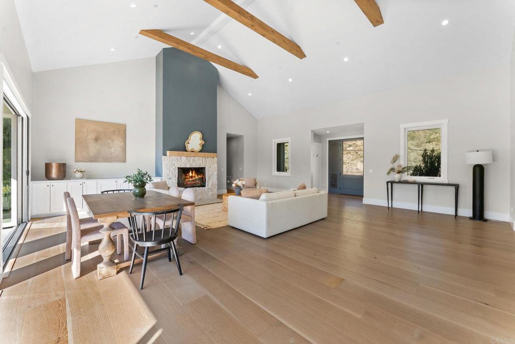 2747 Vía Del Robles Fallbrook, CA 92028 - Photo 12 of 56