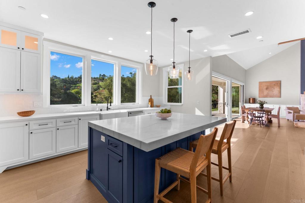 2747 Vía Del Robles Fallbrook, CA 92028 - Photo 16 of 56