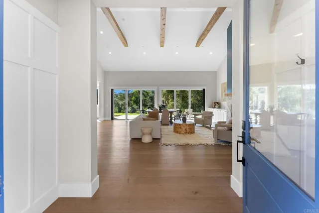 $1,399,900 | 2747 VĆa Del Robles, Fallbrook, CA 92028