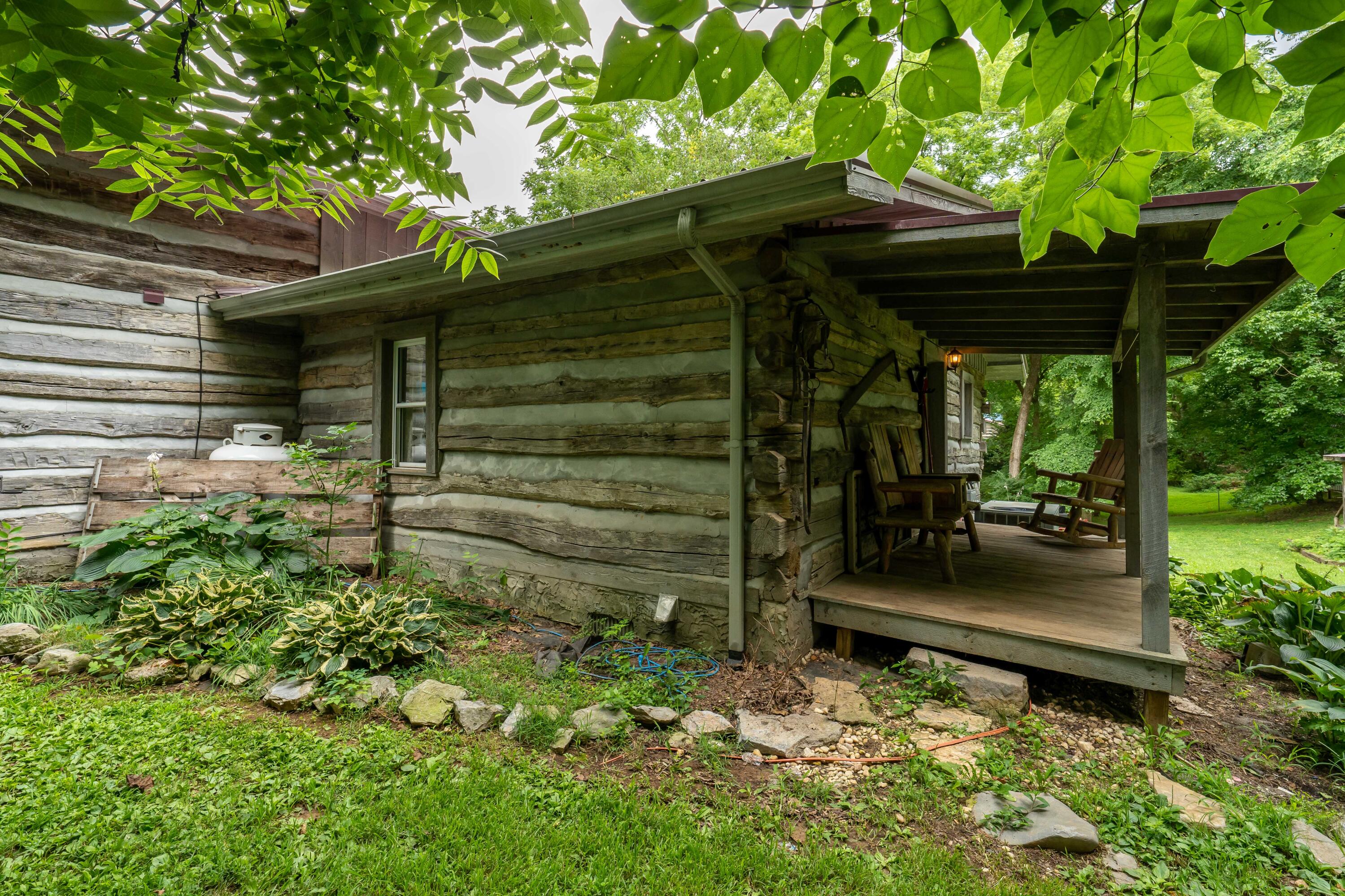 240 Timber Ridge Road Bluff City, TN 37618 - Photo 11 of 58 240 Timber Ridge (12 of 59)