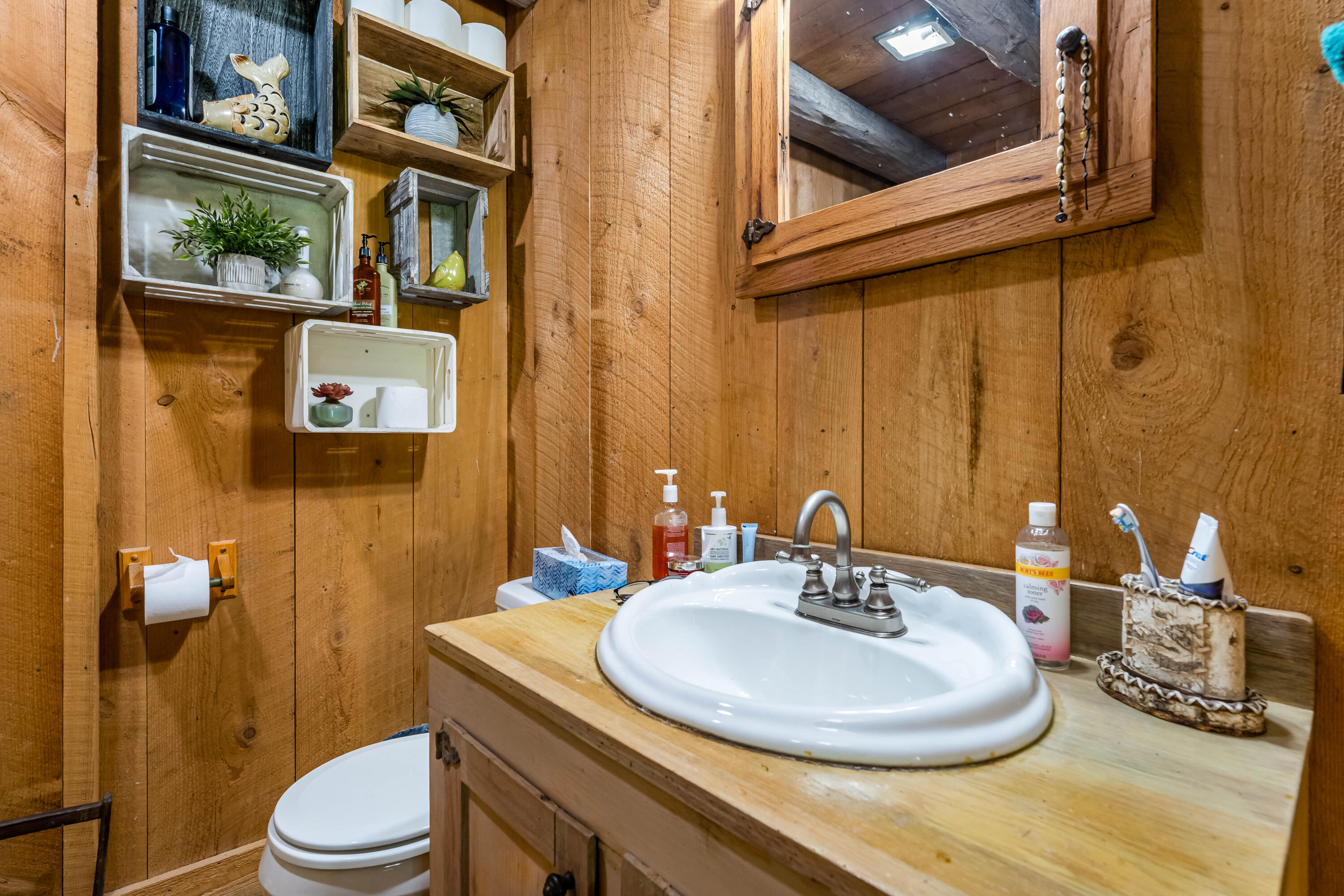 240 Timber Ridge Road Bluff City, TN 37618 - Photo 39 of 58 240 Timber Ridge (40 of 59)