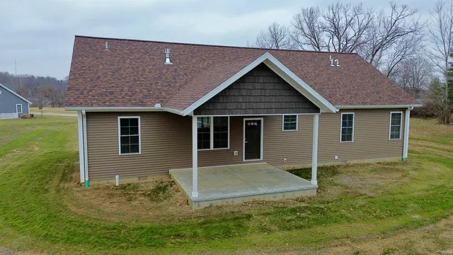 $445,000 | 1200 Cabernet Court, Vincennes, IN 47591