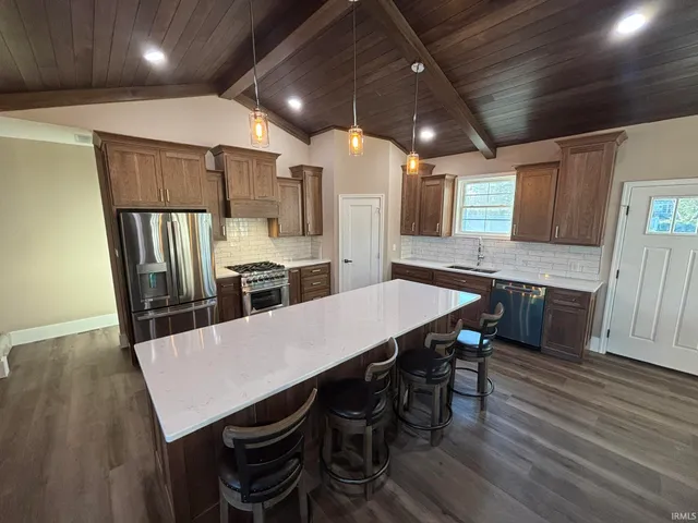 $445,000 | 1200 Cabernet Court, Vincennes, IN 47591