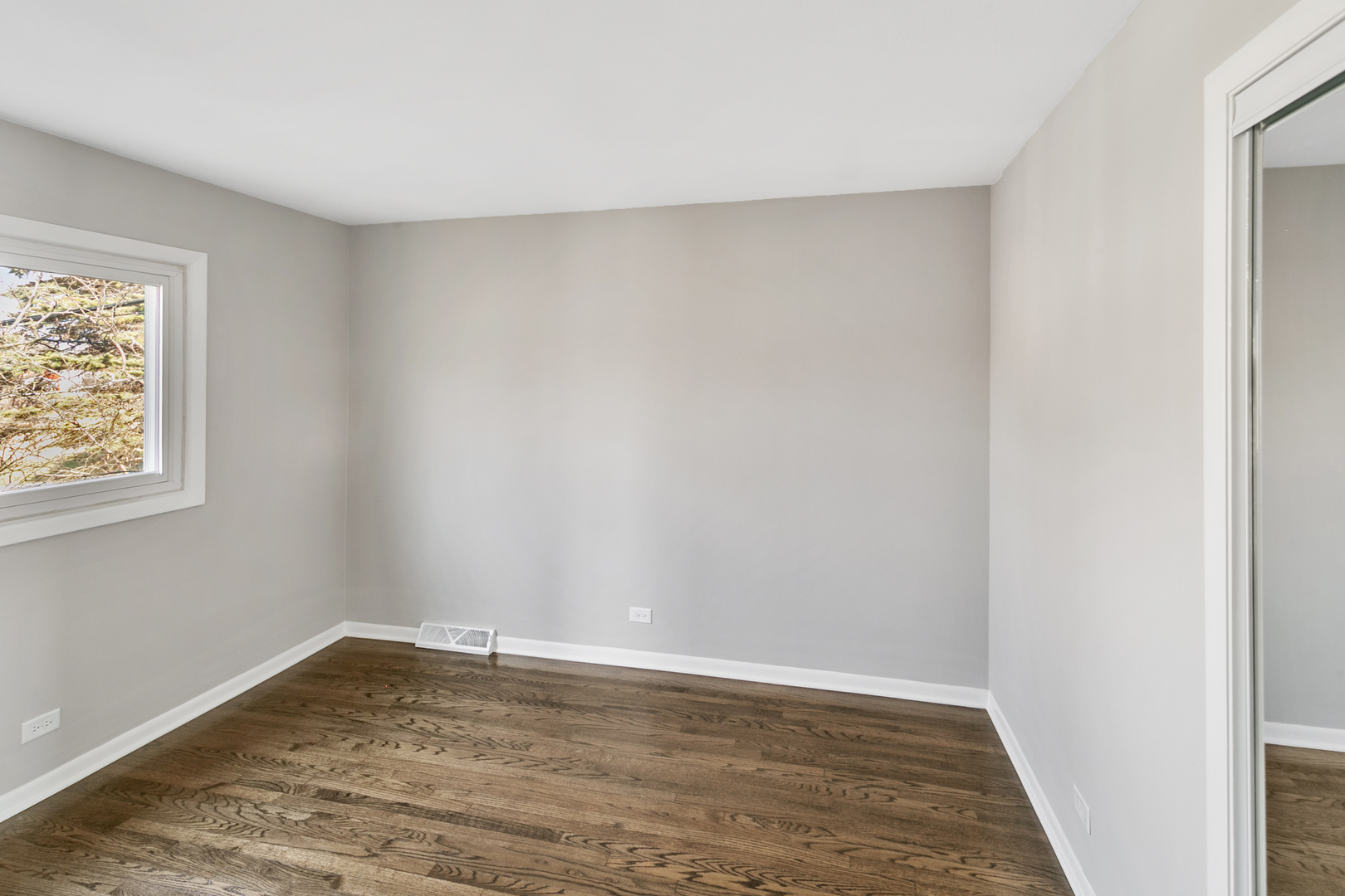 1339 Heather Road Homewood, IL 60430 - Photo 12 of 30