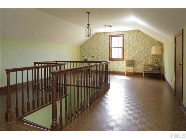5704 Castlebrook Drive Raleigh, NC 27604 - Photo 19 of 25 Gallery Image 19