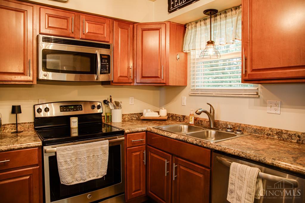 4903 Clemons Road Batavia, OH 45103 - Photo 8 of 21 Gallery Image 8