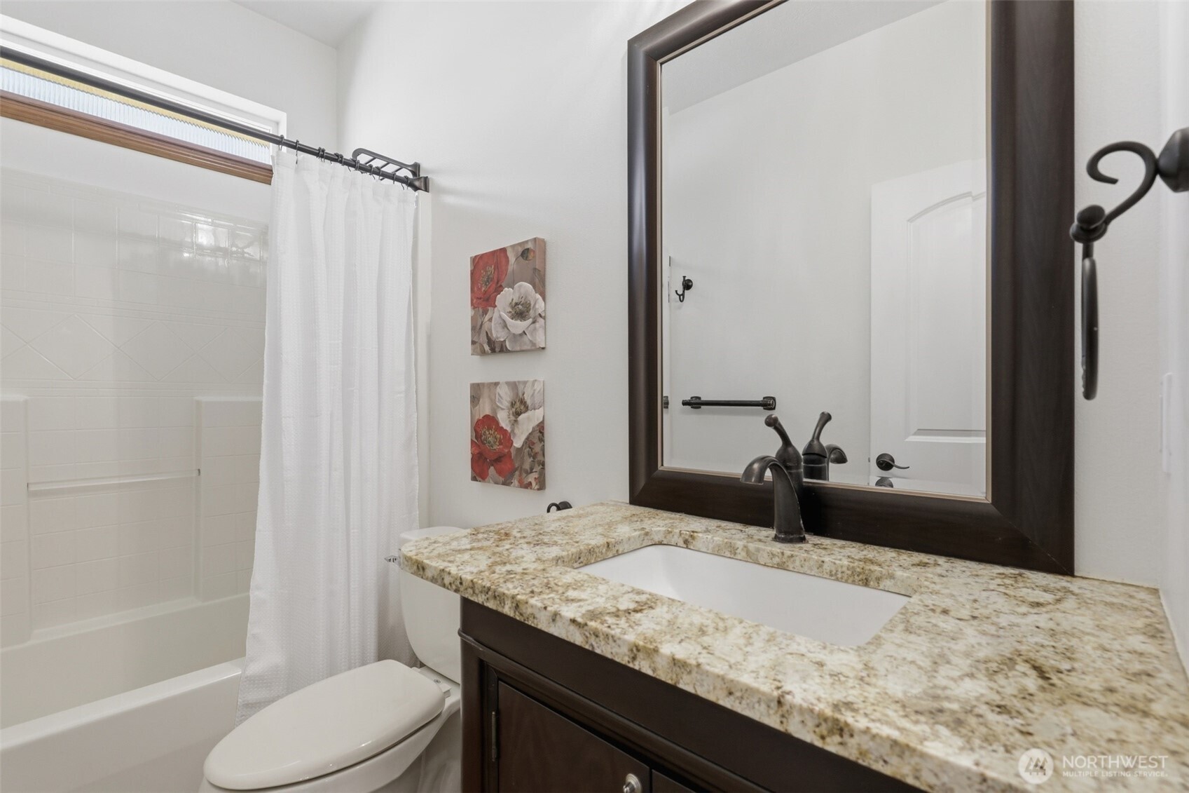 710 Erica Court Spokane, WA 99208 - Photo 19 of 35
