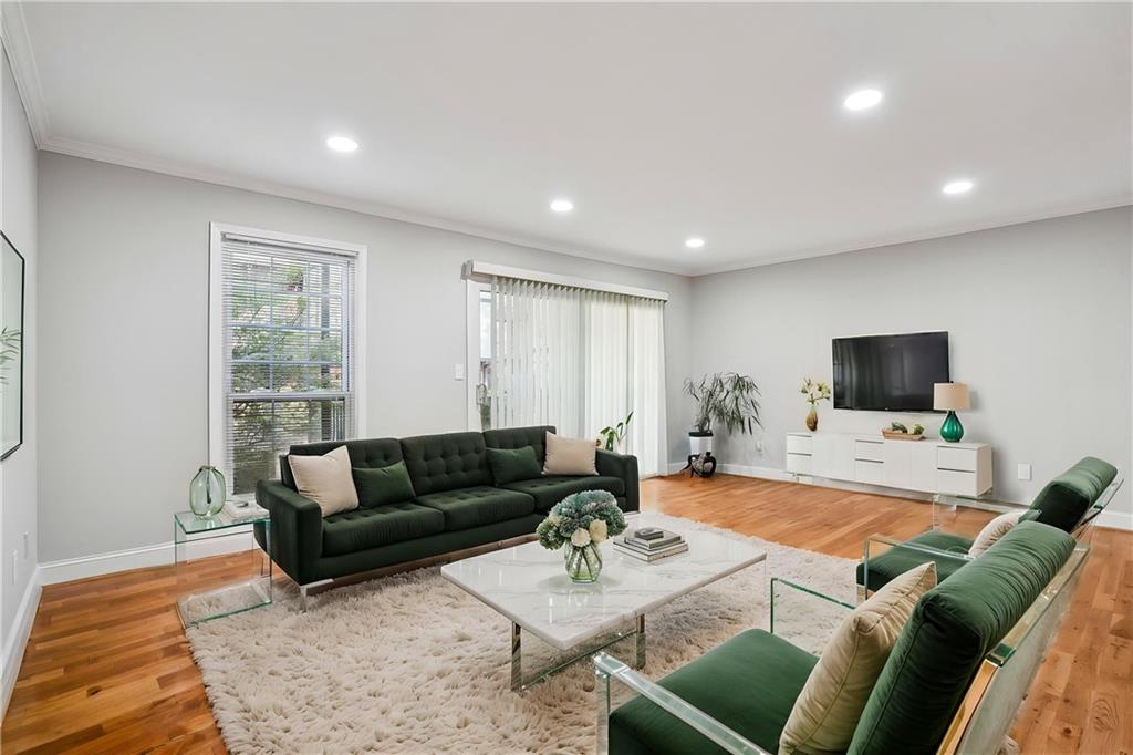 6851 Roswell Road, Unit F32 Atlanta, GA 30328 - Photo 8 of 32