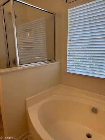 $2,195 | 494 Shady Grove Court, Winston-Salem, NC 27103