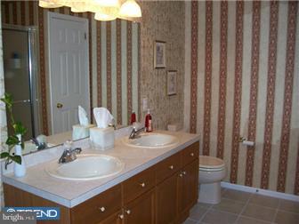 25 Windingbrook Road Bordentown, NJ 08505 - Photo 9 of 12 Bathroom