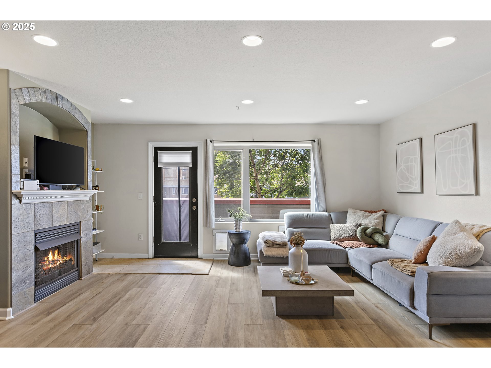 17040 Southwest Whitley Way, Unit 201 Beaverton, OR 97006 - Photo 14 of 41