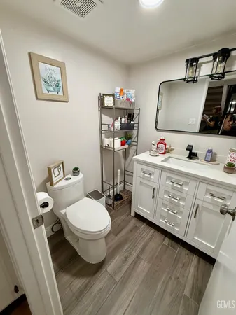 $272,900 | Undisclosed Address, Bakersfield, CA 93308