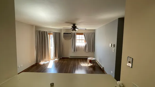 $139,900 | 4301 West Shamrock Lane, Unit 2D, McHenry, IL 60050