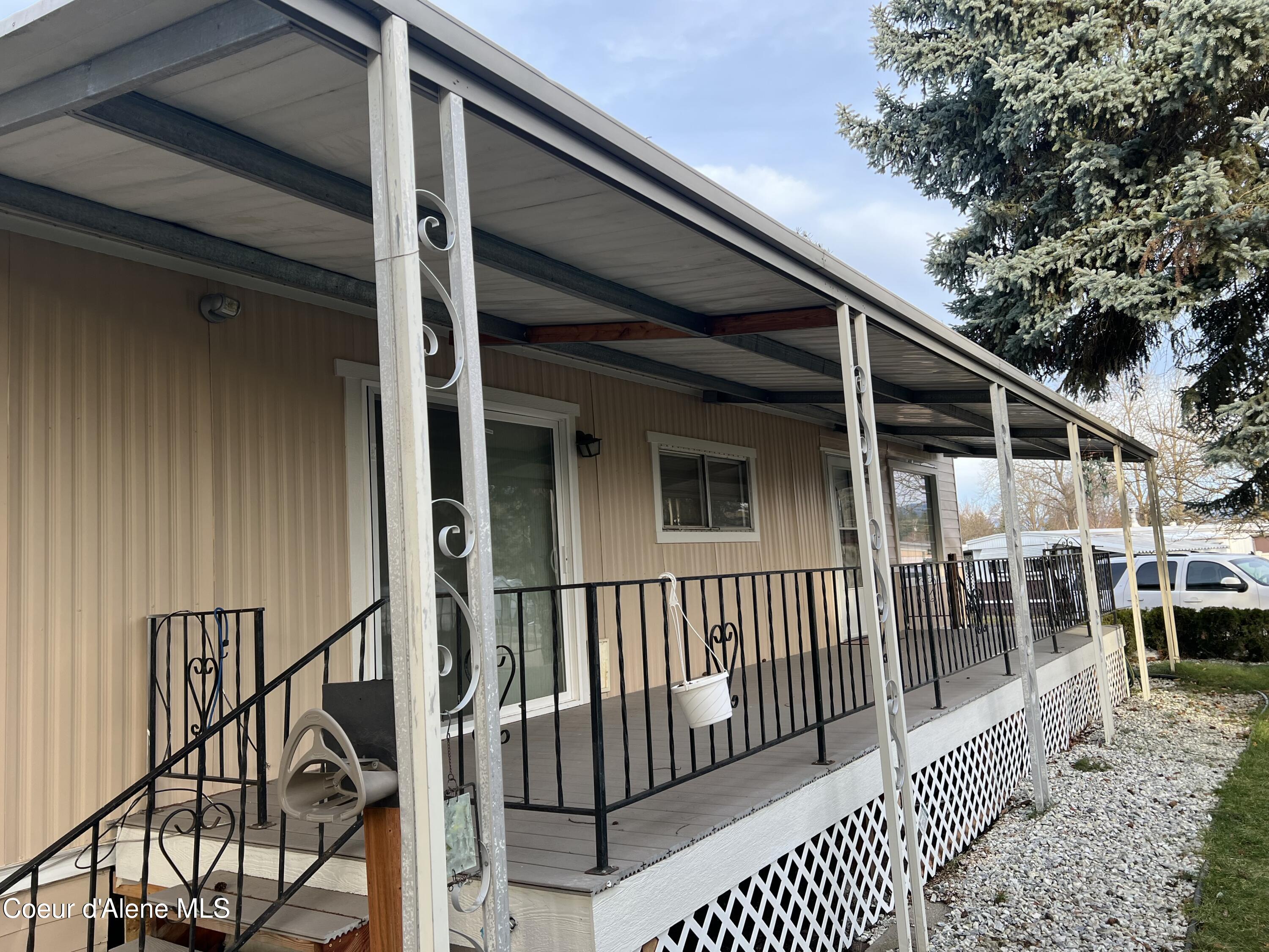 8459 North Sunny Lane, Unit 153 Hayden, ID 83835 - Photo 6 of 32 IMG_6784 (1)