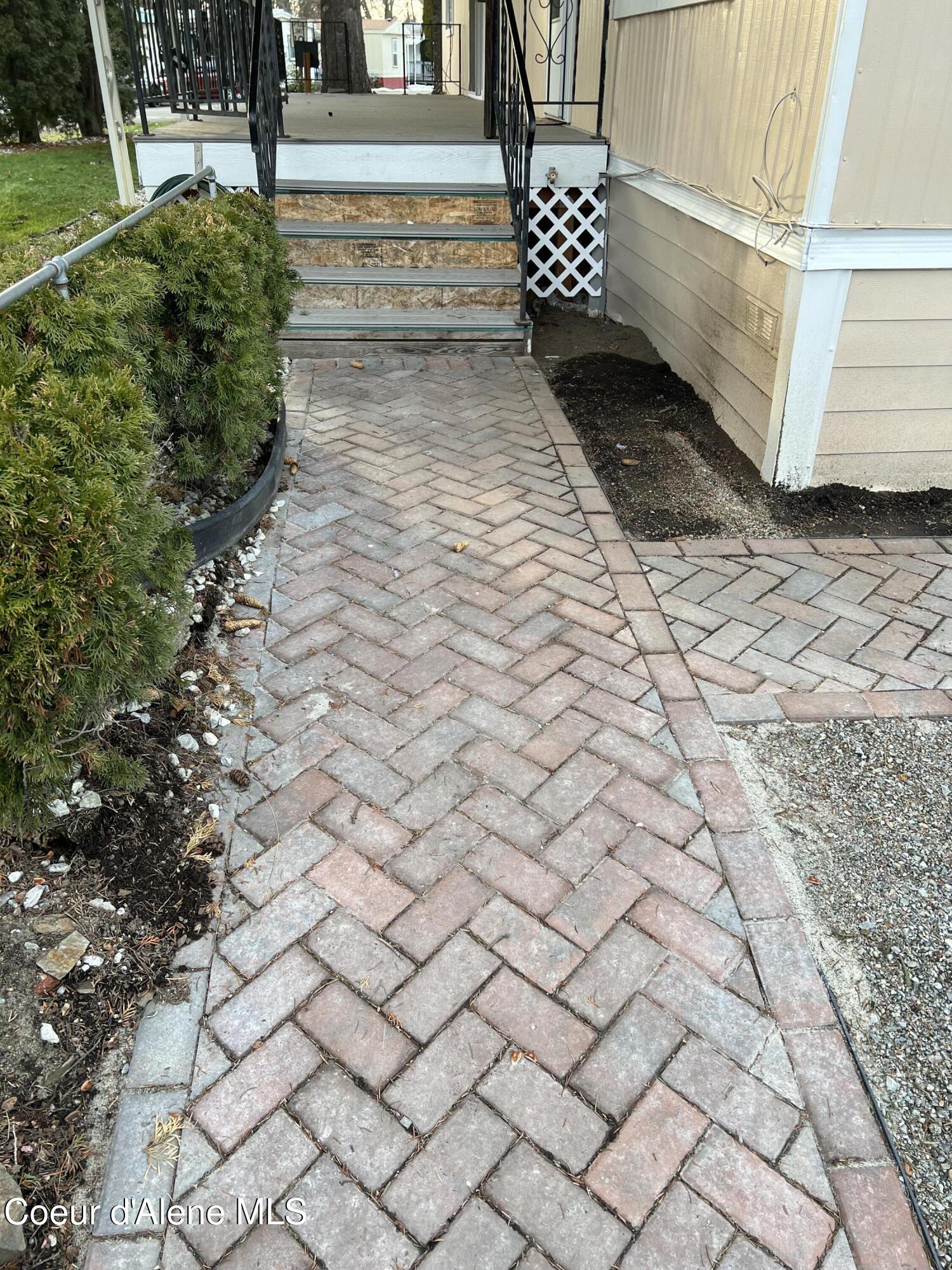 8459 North Sunny Lane, Unit 153 Hayden, ID 83835 - Photo 7 of 32 IMG_6785