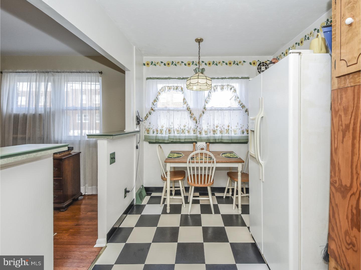 12618 Richton Road Philadelphia, PA 19154 - Photo 12 of 26 Kitchen