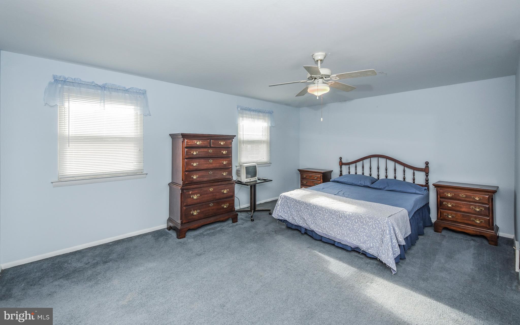 12618 Richton Road Philadelphia, PA 19154 - Photo 15 of 26 Bedroom - Main