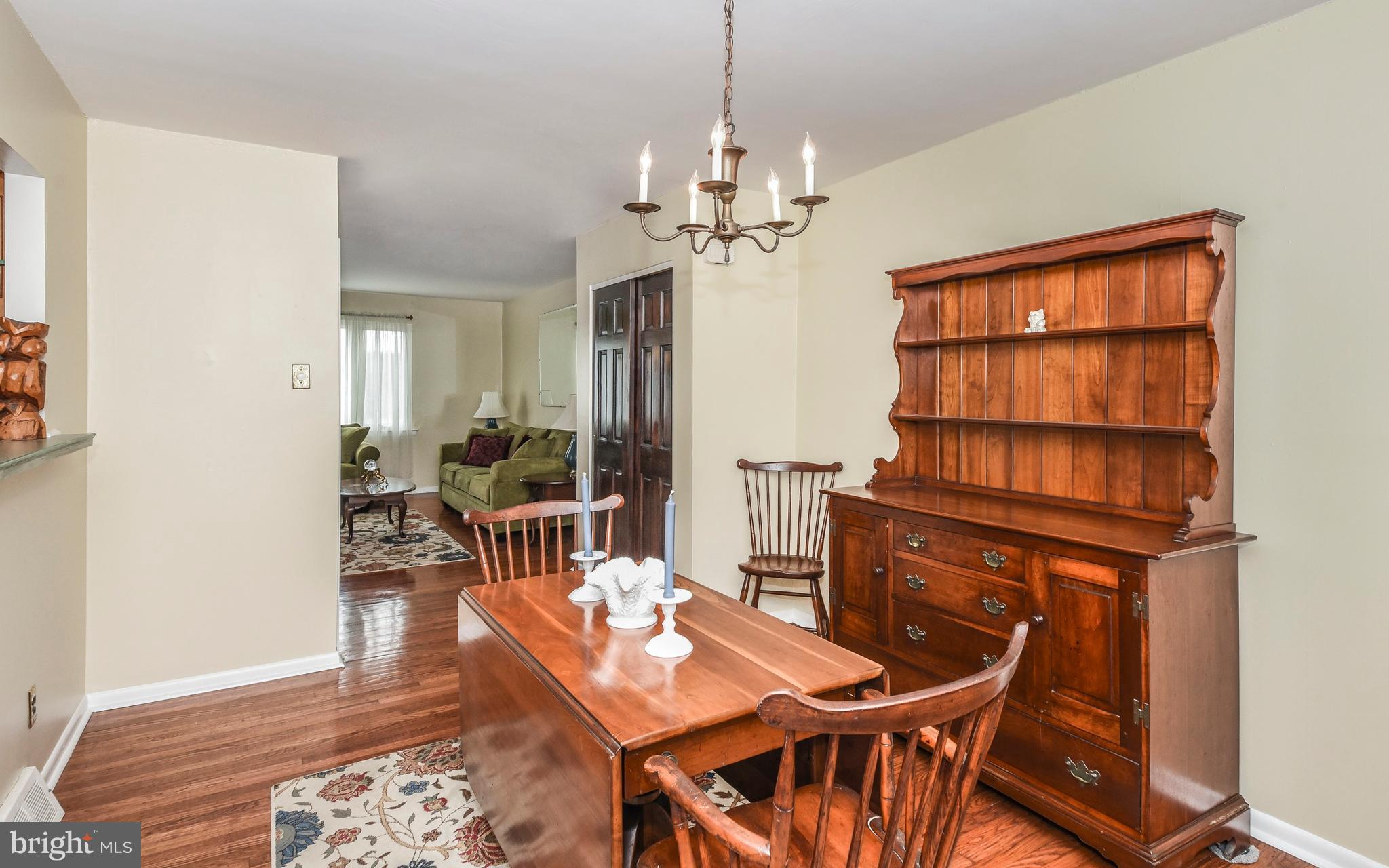 12618 Richton Road Philadelphia, PA 19154 - Photo 8 of 26 Dining Room