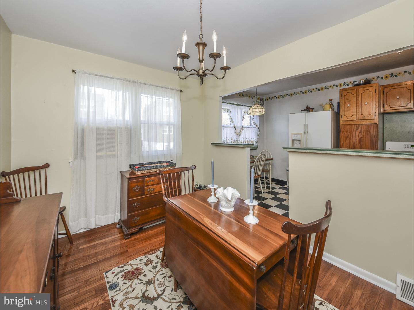 12618 Richton Road Philadelphia, PA 19154 - Photo 10 of 26 Dining Room