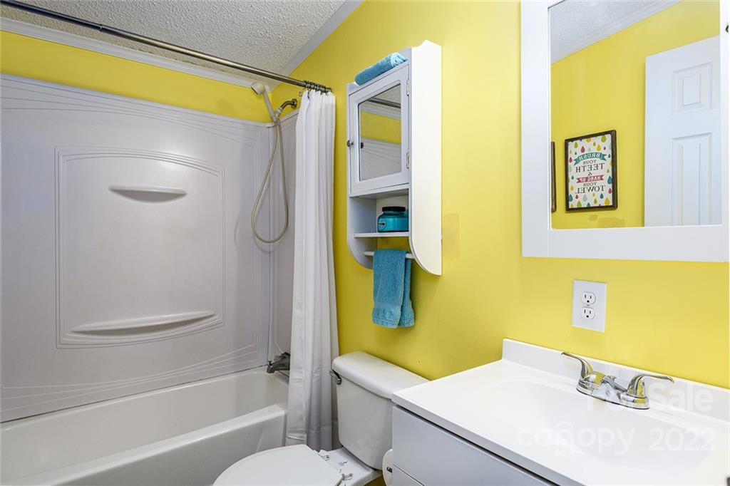 3661 Piedmont Road Morganton, NC 28655 - Photo 18 of 23 Gallery Image 18