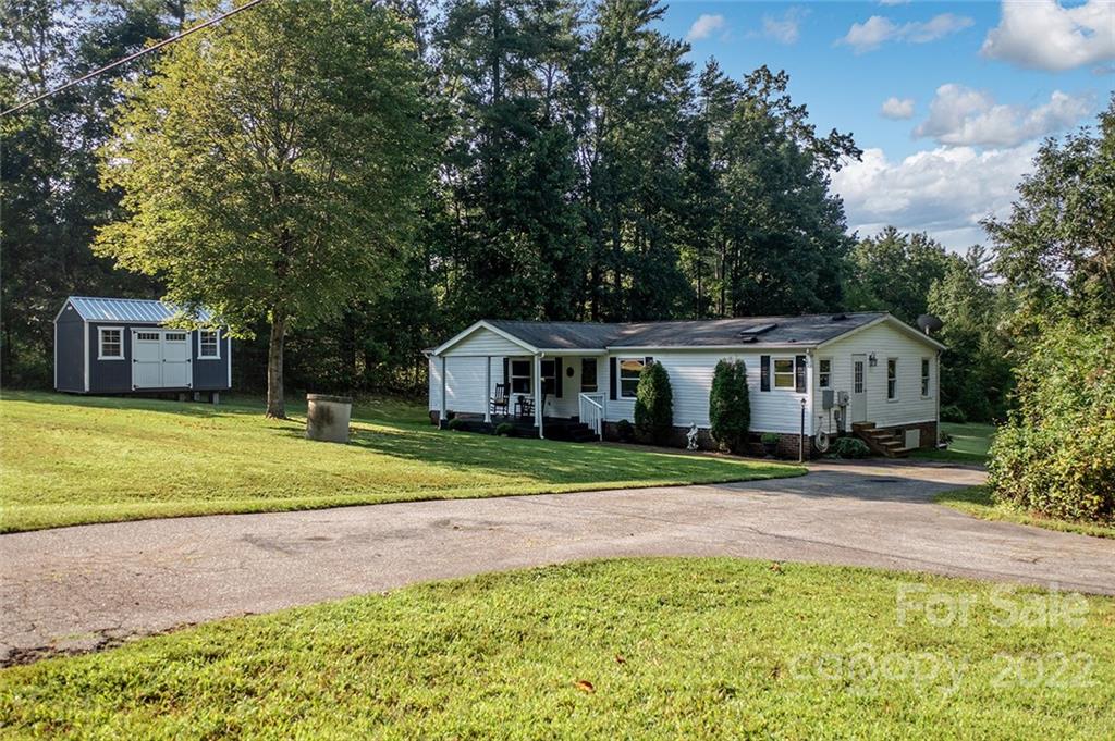 3661 Piedmont Road Morganton, NC 28655 - Photo 2 of 23 Gallery Image 2