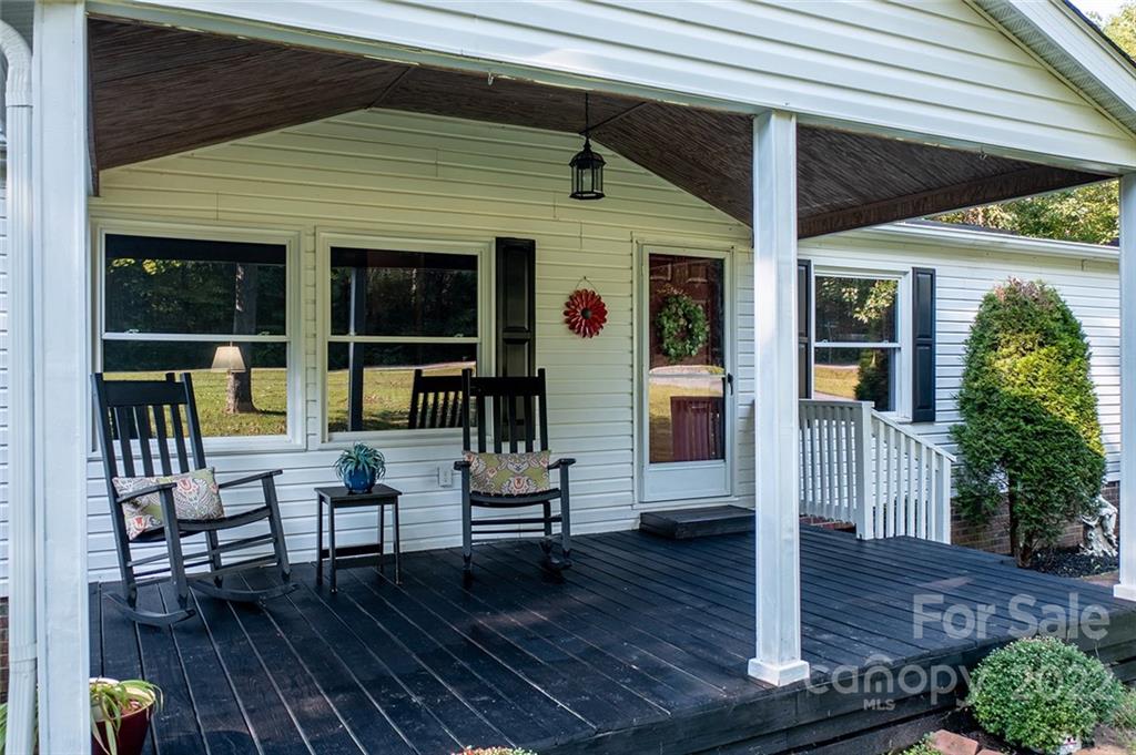 3661 Piedmont Road Morganton, NC 28655 - Photo 3 of 23 Gallery Image 3