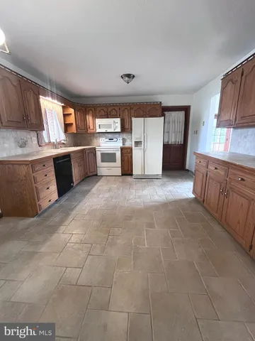 $400,000 | 482 Beech Tree Street, Shippensburg, PA 17257