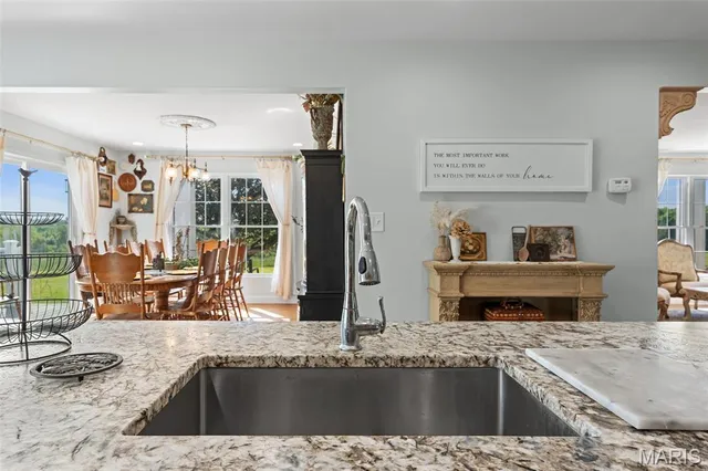 $799,500 | 10715 Calico Road, Richwoods, MO 63071