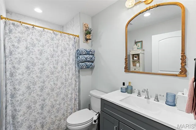 $799,500 | 10715 Calico Road, Richwoods, MO 63071