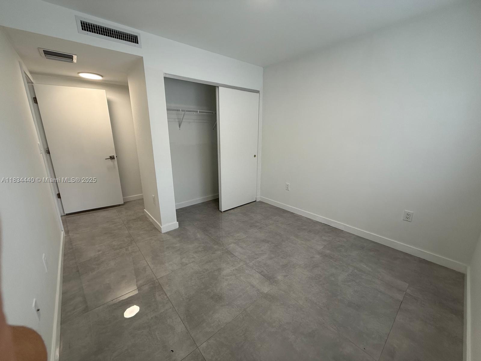 Golden Glades Miami, FL 33161 - Photo 10 of 11 a view of an empty room