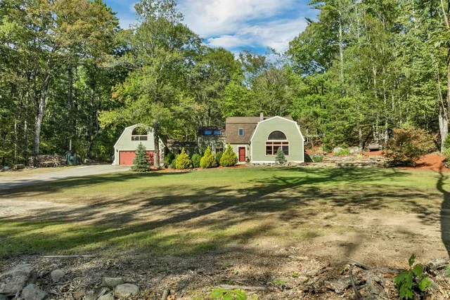 $599,950 | 163 Estes Road, Rochester, NH 03867