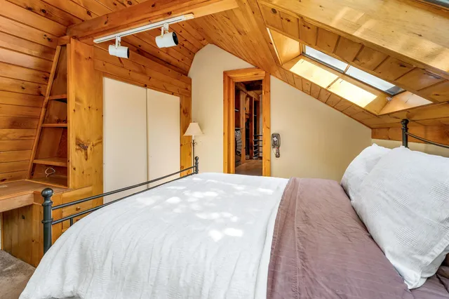 $599,950 | 163 Estes Road, Rochester, NH 03867