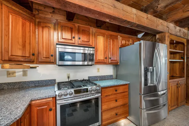 $599,950 | 163 Estes Road, Rochester, NH 03867