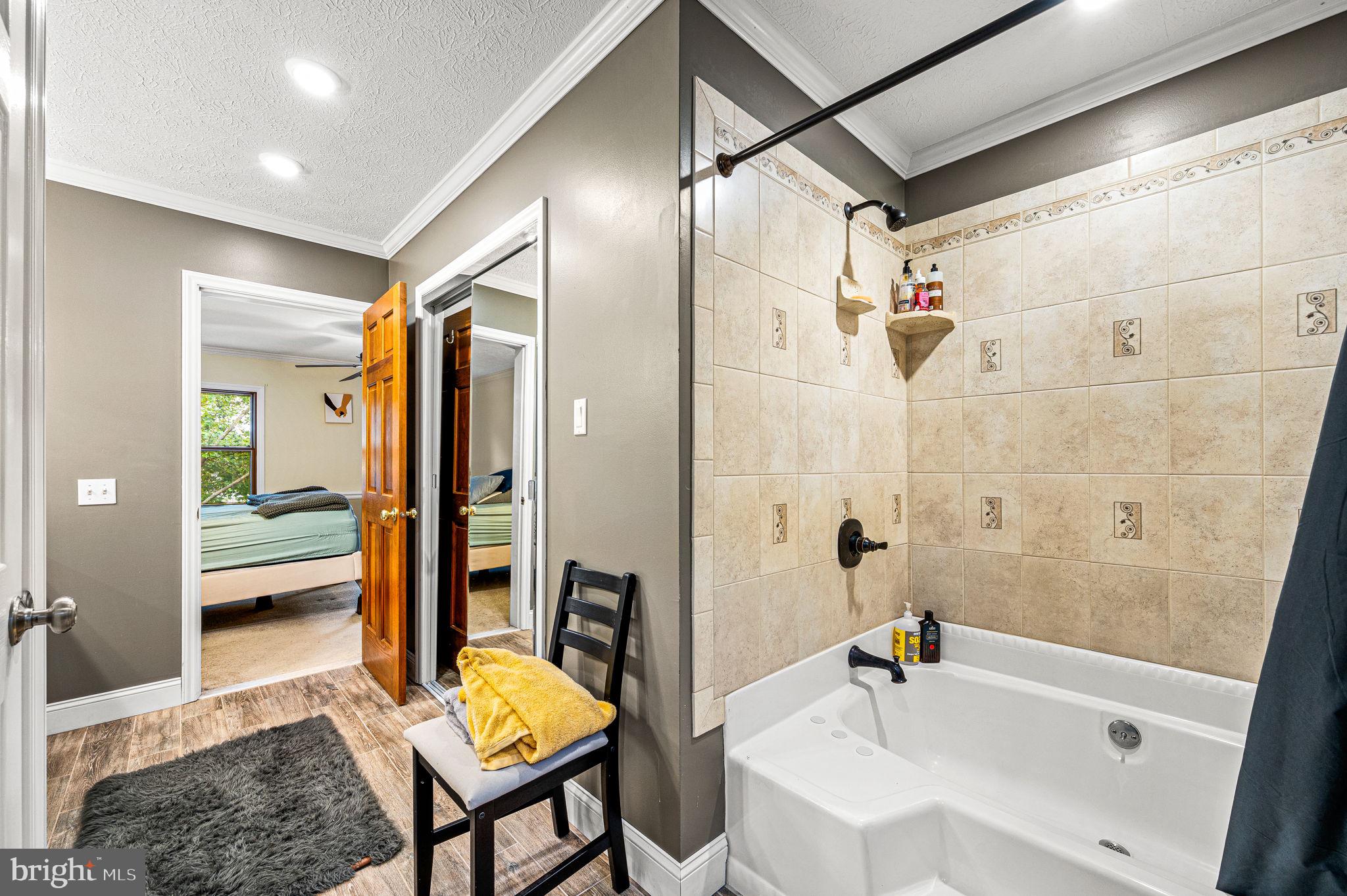 45 West Ridley Avenue Norwood, PA 19074 - Photo 25 of 37 En-suite primary bathroom
