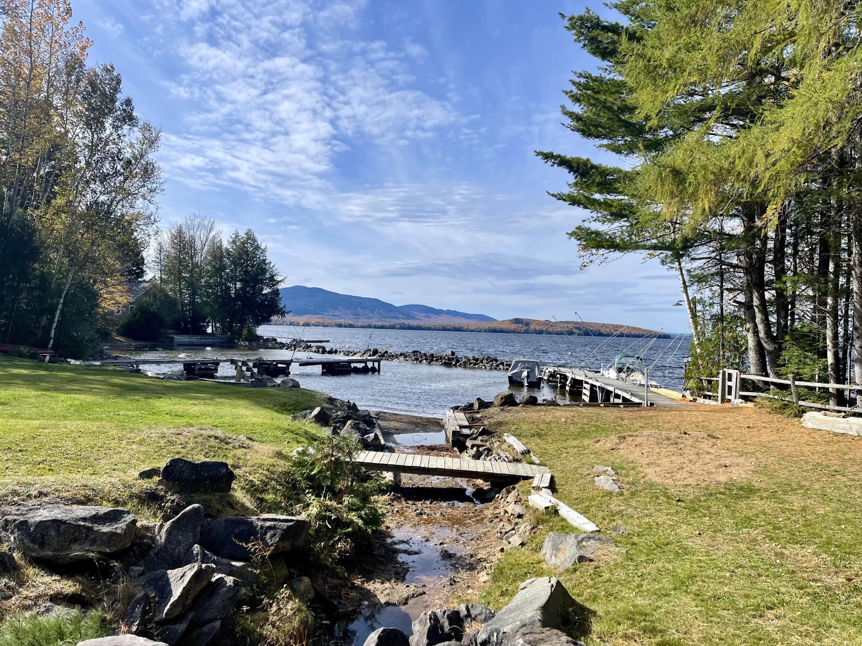 108 Nelson Avenue Greenville, ME 04441 - Photo 4 of 40 108 Nelson Avenue common area