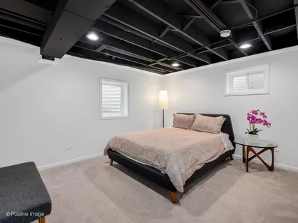 $1,150,000 | 734 Forest Glen Lane, Oak Brook, IL 60523