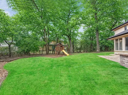 $1,150,000 | 734 Forest Glen Lane, Oak Brook, IL 60523
