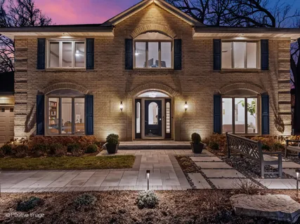 $1,150,000 | 734 Forest Glen Lane, Oak Brook, IL 60523