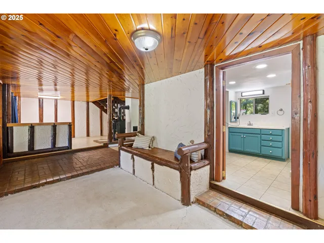 $620,000 | 721 Cole Road, Oakland, OR 97462