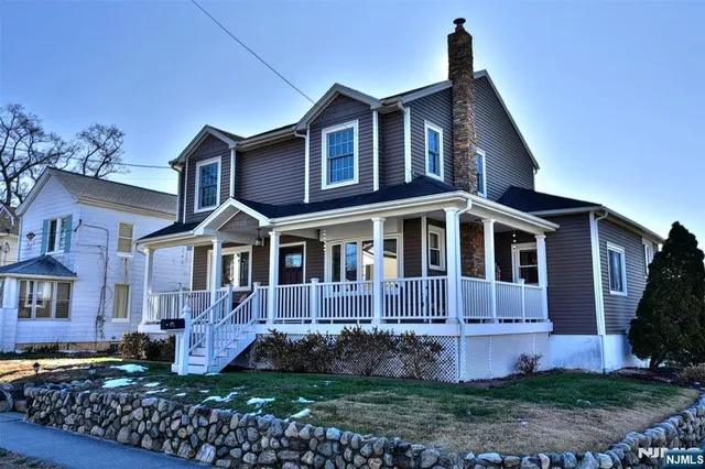 $794,000 | 26 Waldwick Avenue, Waldwick, NJ 07463