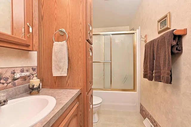 $429,900 | 38922 Christie Lane, Cohasset, MN 55721