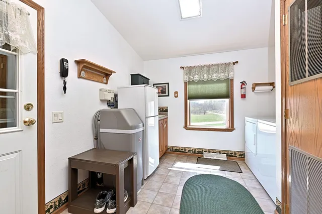 $429,900 | 38922 Christie Lane, Cohasset, MN 55721